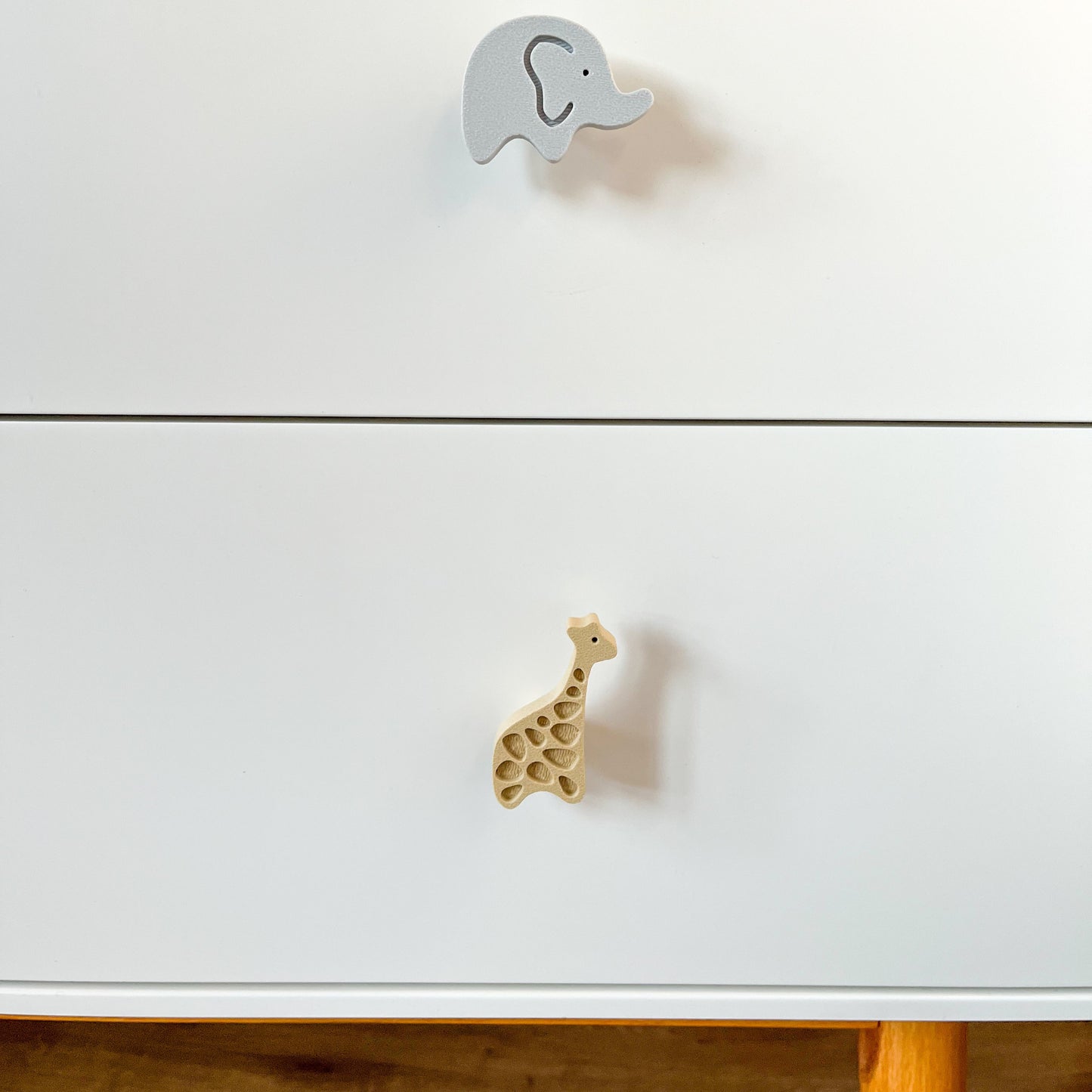 Möbelgriff Safari für Kinderzimmer Kommode und Schrank | Griff Kommode Hemnes | Babyzimmer | Pax Schrank Möbelknopf | Wickeltisch