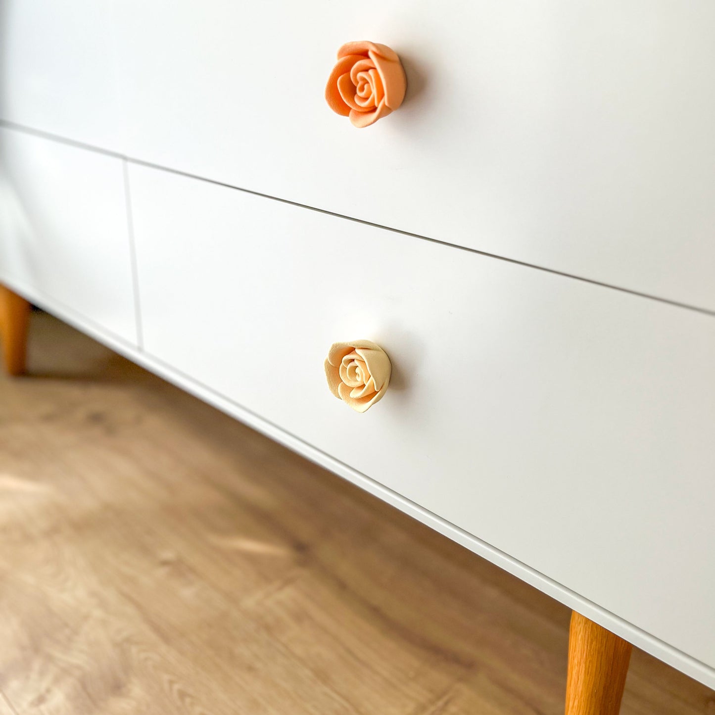 Möbelgriff Blüte für Kinderzimmer Kommode und Schrank | Griff für Hemnes Kommode |Wickelkommode Griff Babyzimmer | Schrank Möbelknopf Blüte