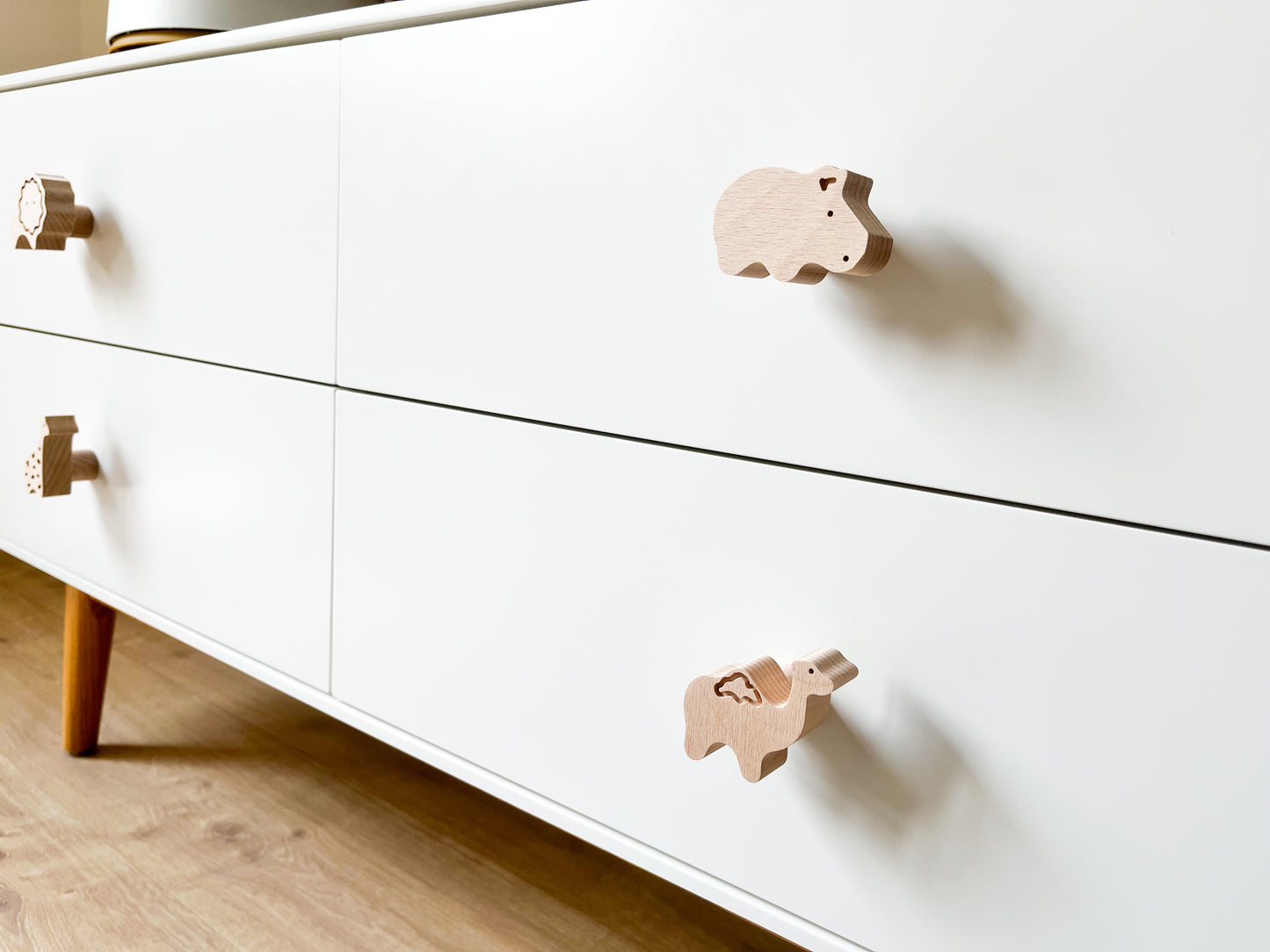 Möbelgriff Safari aus Holz für Kinderzimmer Kommoden und Schranktüren