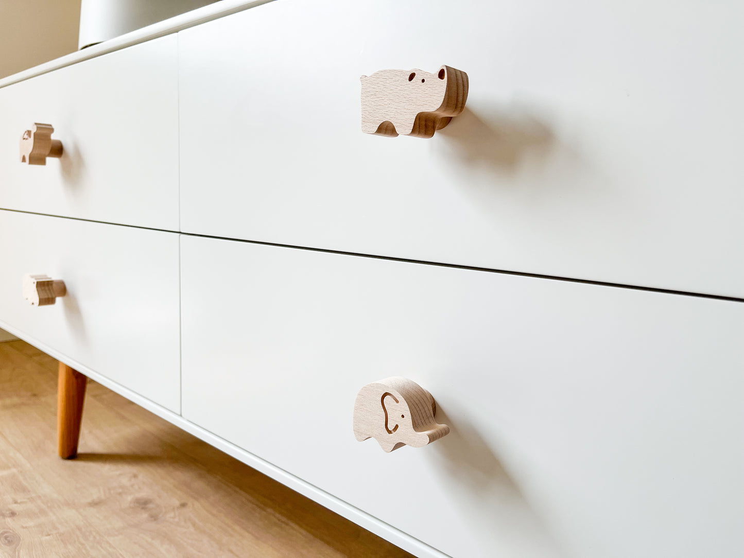 Möbelgriff Safari aus Holz für Kinderzimmer Kommoden und Schranktüren